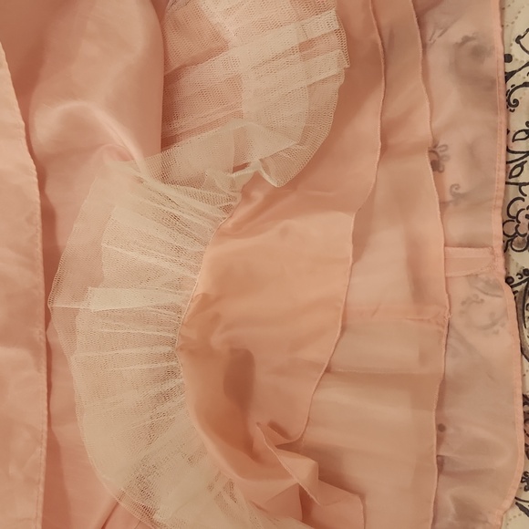 Beautiful pink dress - Picture 6 of 11